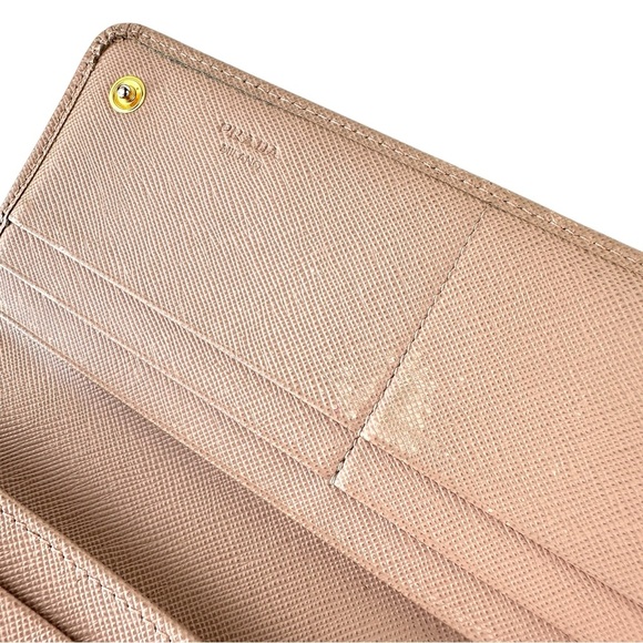 Prada Saffiano Fiocco Bow Wallet in Cammeo Nude | Authentic with added Chain - Picture 12 of 16